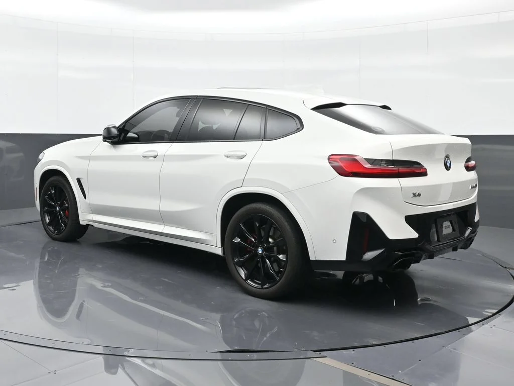 Certified Used 2024 Alpine White BMW M40i image 2