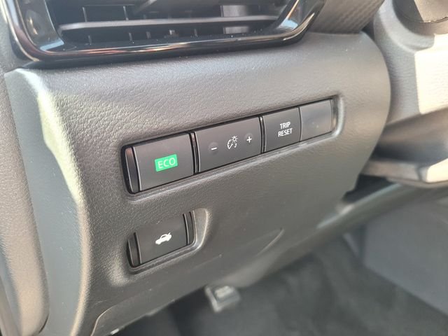 Used 2024 Gray Nissan SV image 19