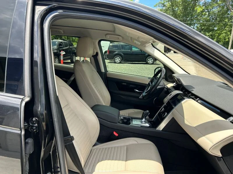 Used 2021 Black Land Rover S Sport Utility 4D image 22
