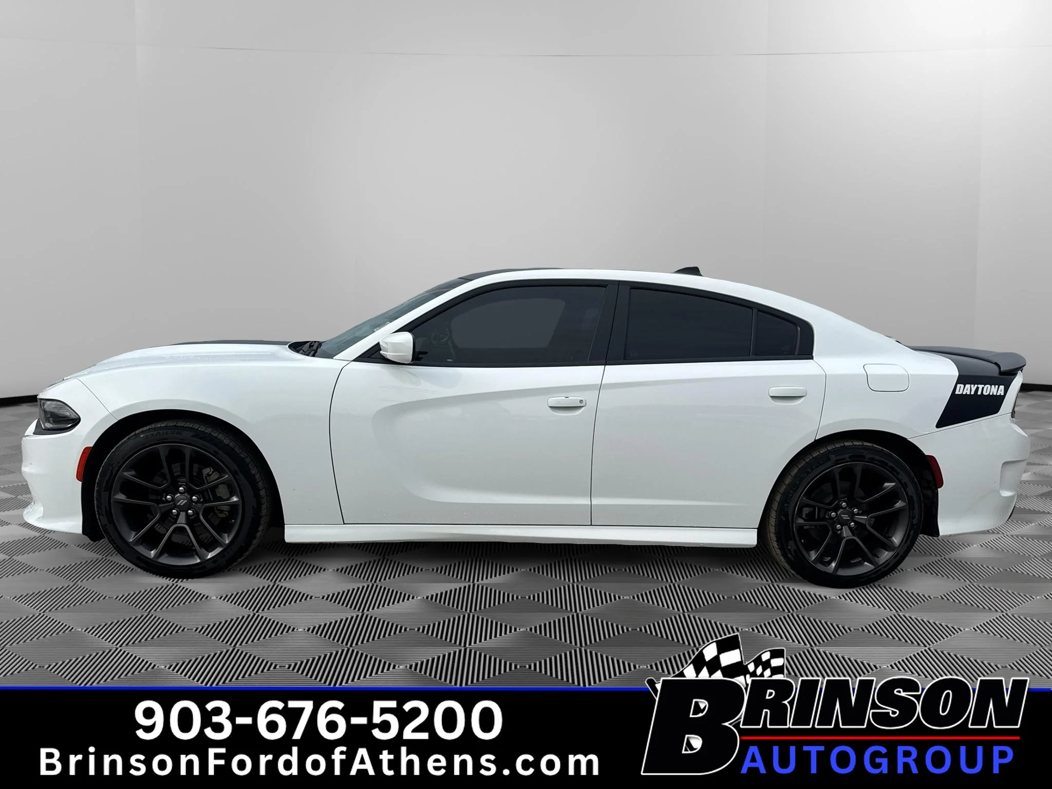 Used 2021 White Knuckle Clearcoat Dodge R/T image 8