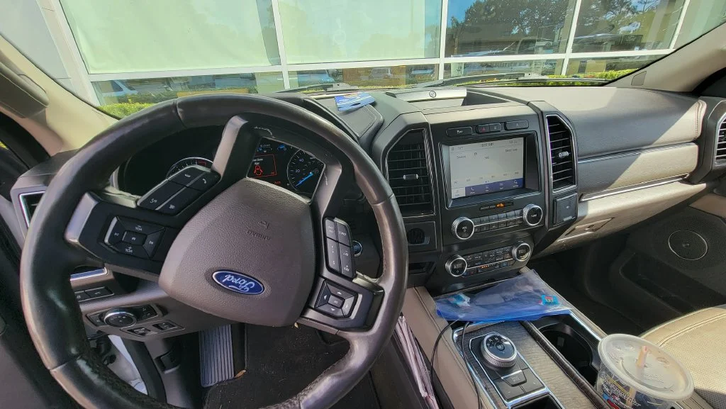 Used 2020 White Ford Limited image 14
