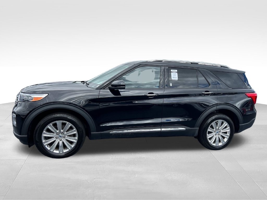 Used 2022 Black Ford Limited image 2