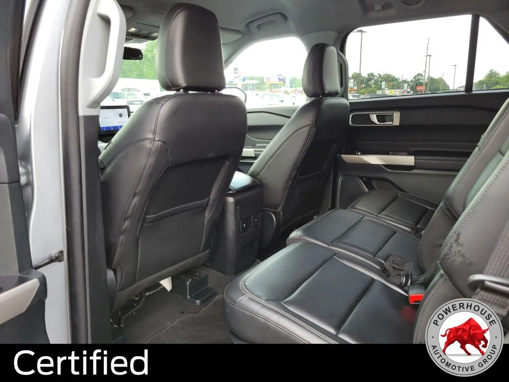 Used 2024 Silver Ford XLT image 16