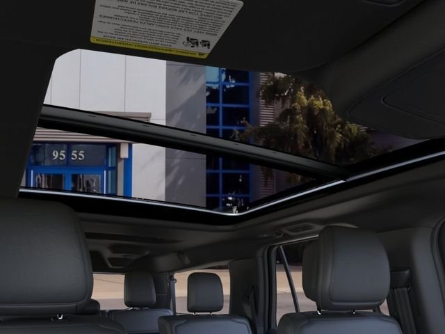 New 2026 Glacier Gray Metallic Tri-Coat Ford MAX Platinum® image 22