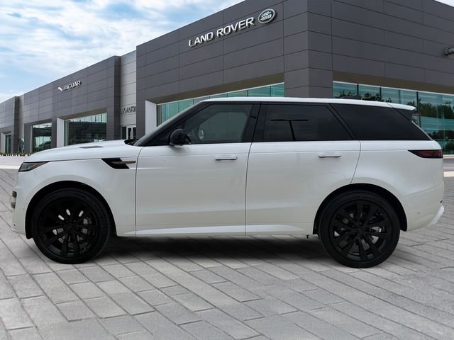 New 2026 Ostuni Pearl White Land Rover Dynamic SE image 2