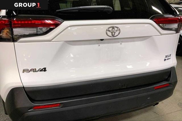 Certified Used 2025 ICE CAP Toyota  image 31