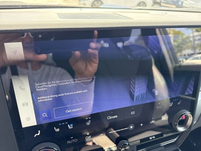 2025 Lexus GX Overtrail - Photo 18