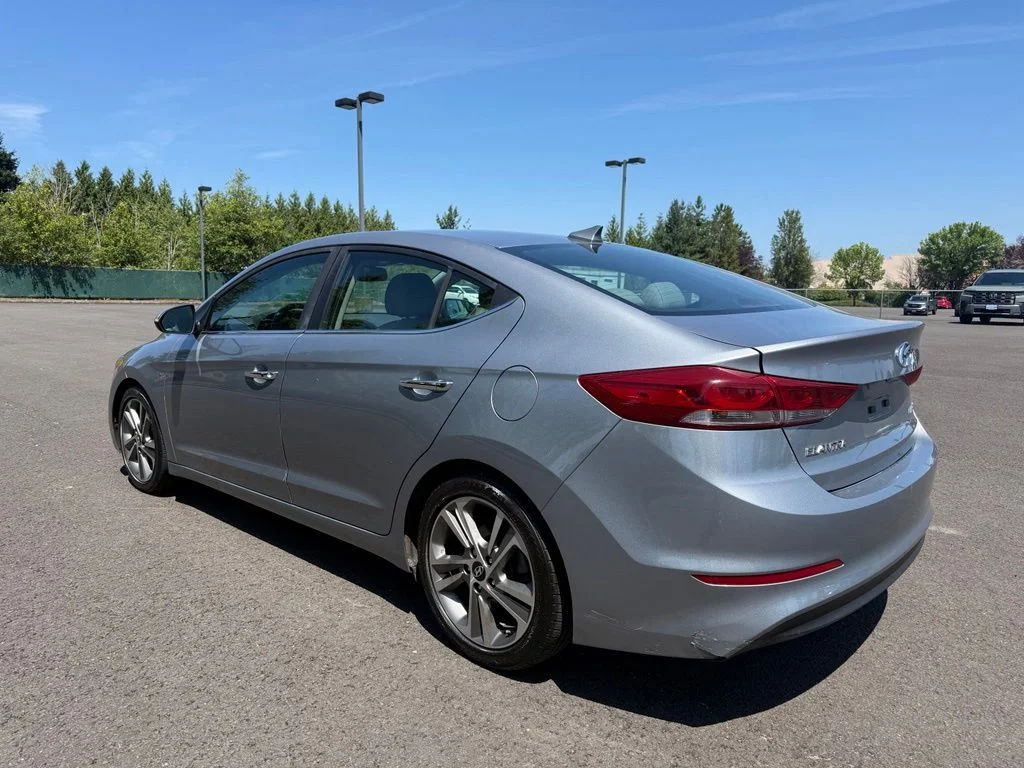 Used 2017 Shale Gray Metallic Hyundai Limited image 5