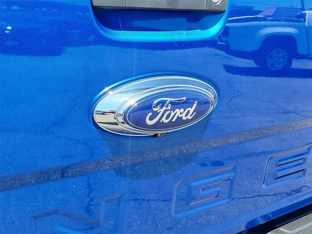 Used 2020 Blue Ford XL image 22