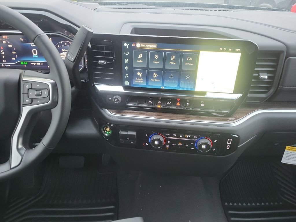 2025 Chevrolet Silverado 1500 LT - Photo 20