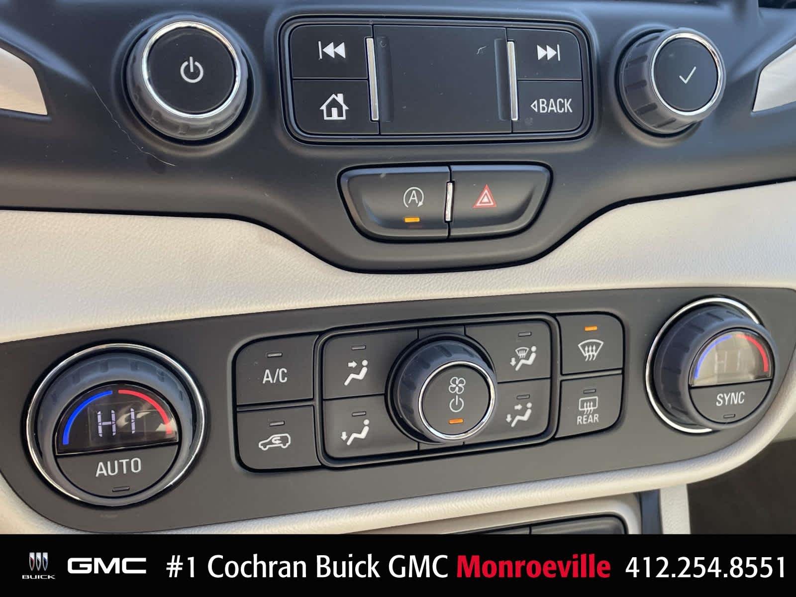 Certified Used 2022 Hunter Metallic GMC Denali image 37
