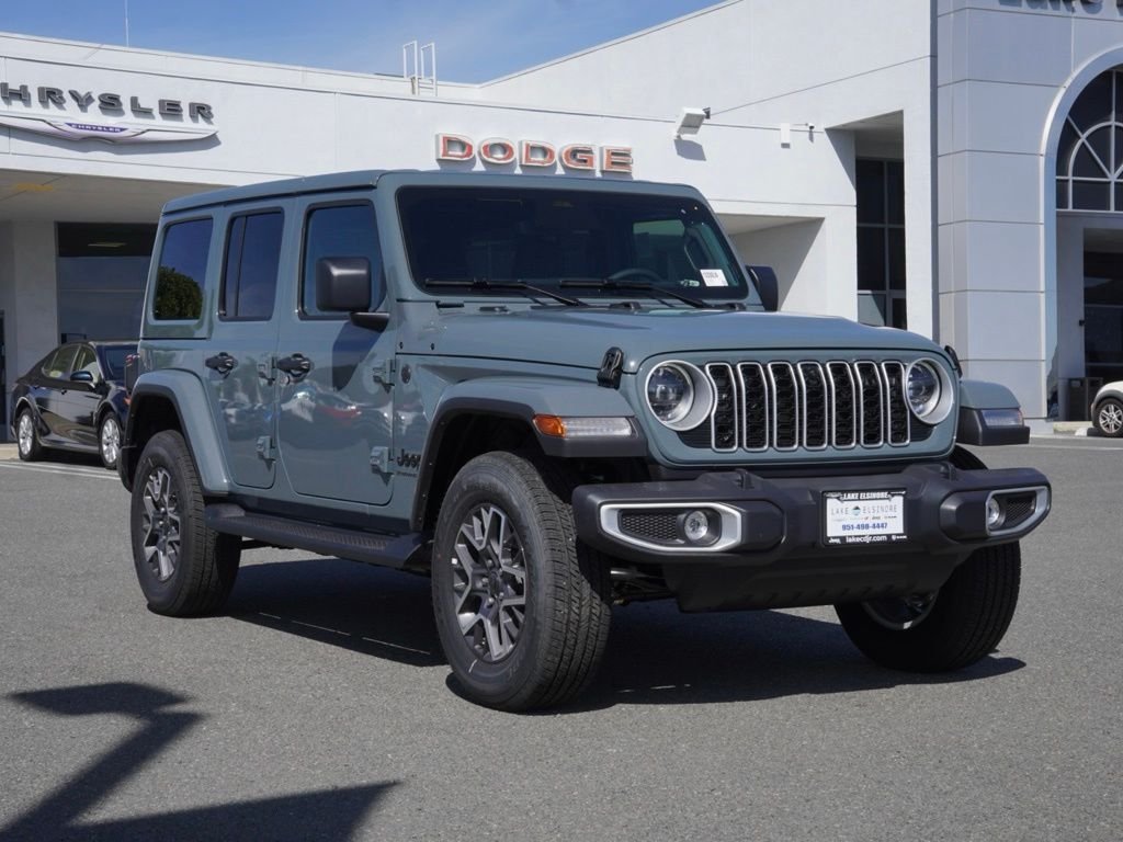 New 2026 Anvil Clear-Coat Exterior Paint Jeep Sahara image 1