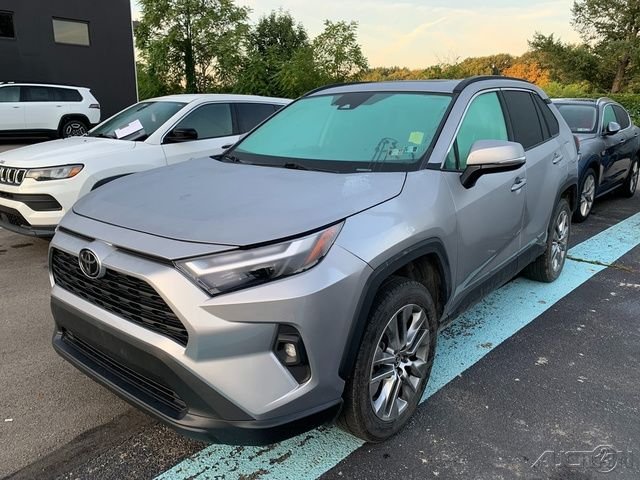 2022 Toyota RAV4 XLE Premium