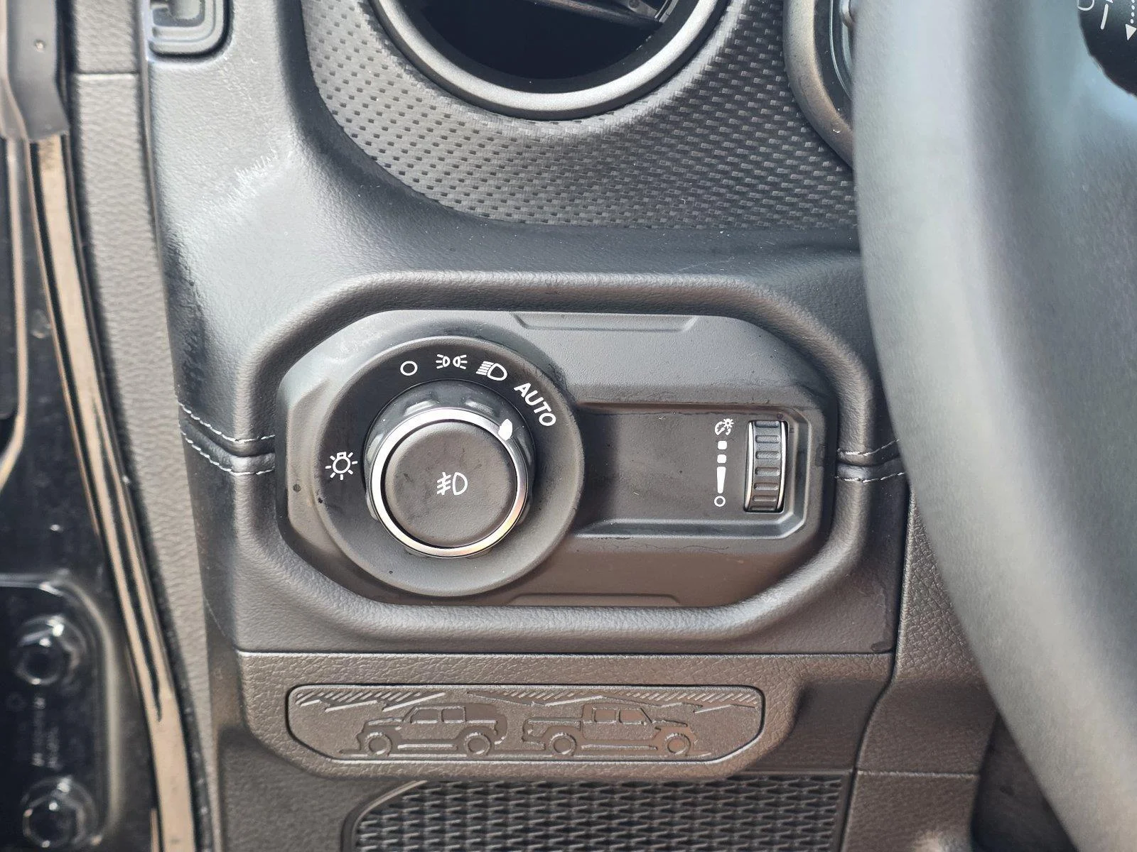 Used 2026 Black Clearcoat Jeep Rubicon image 27