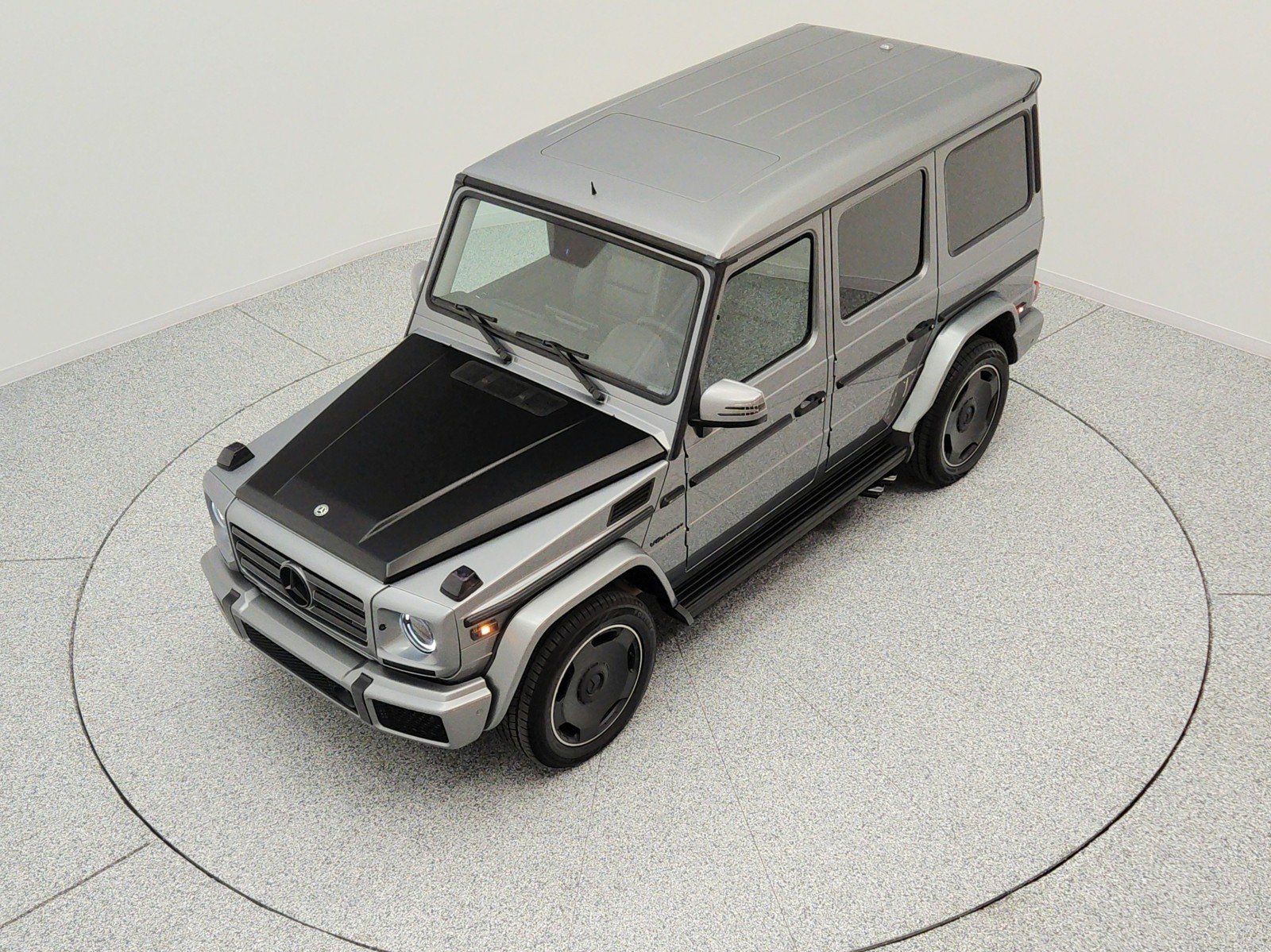 Used 2016 Palladium Silver Metallic Mercedes-Benz 4MATIC® 4dr G 550 image 23
