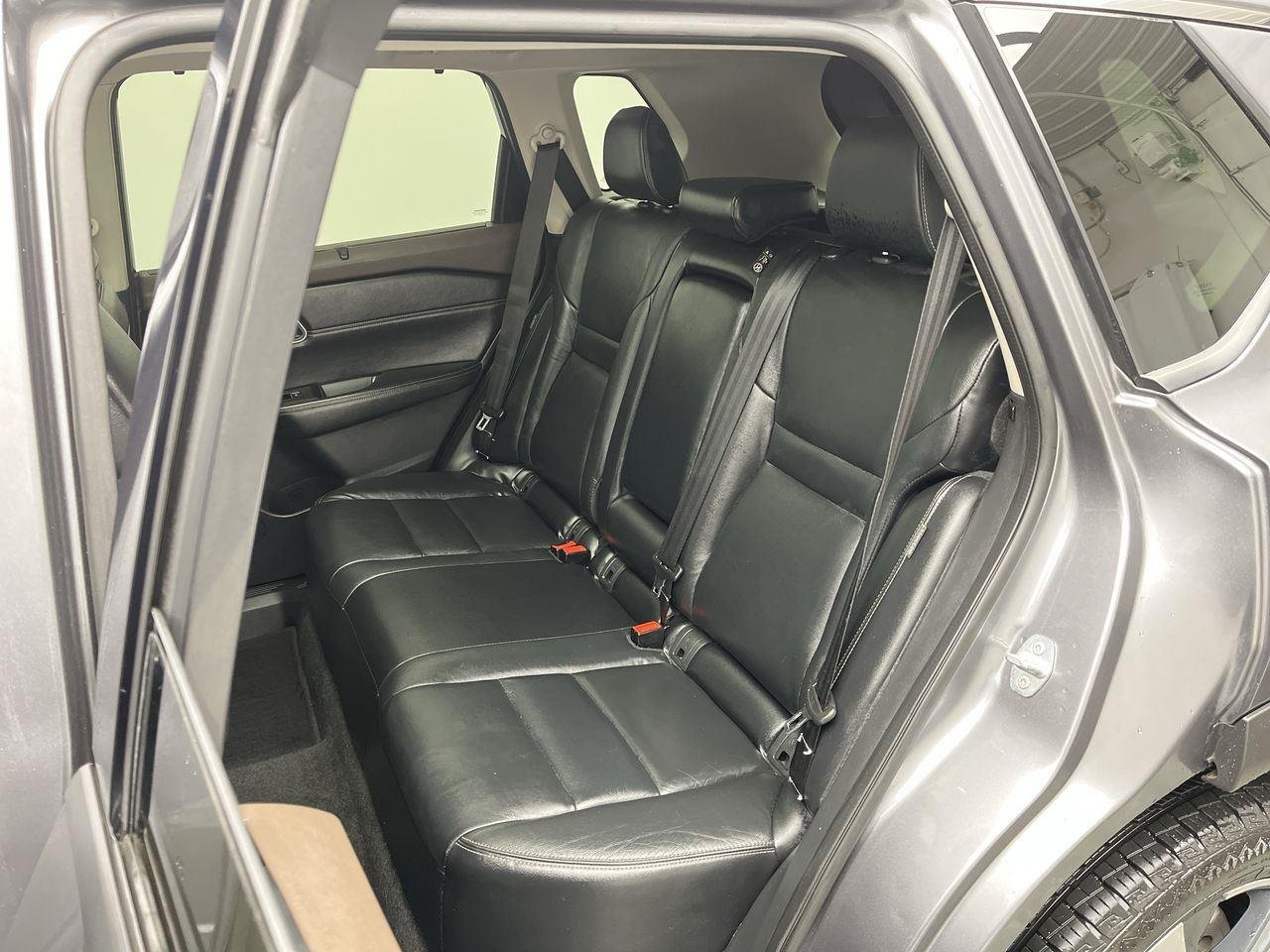 Used 2021 Gun Metallic Nissan SL image 11