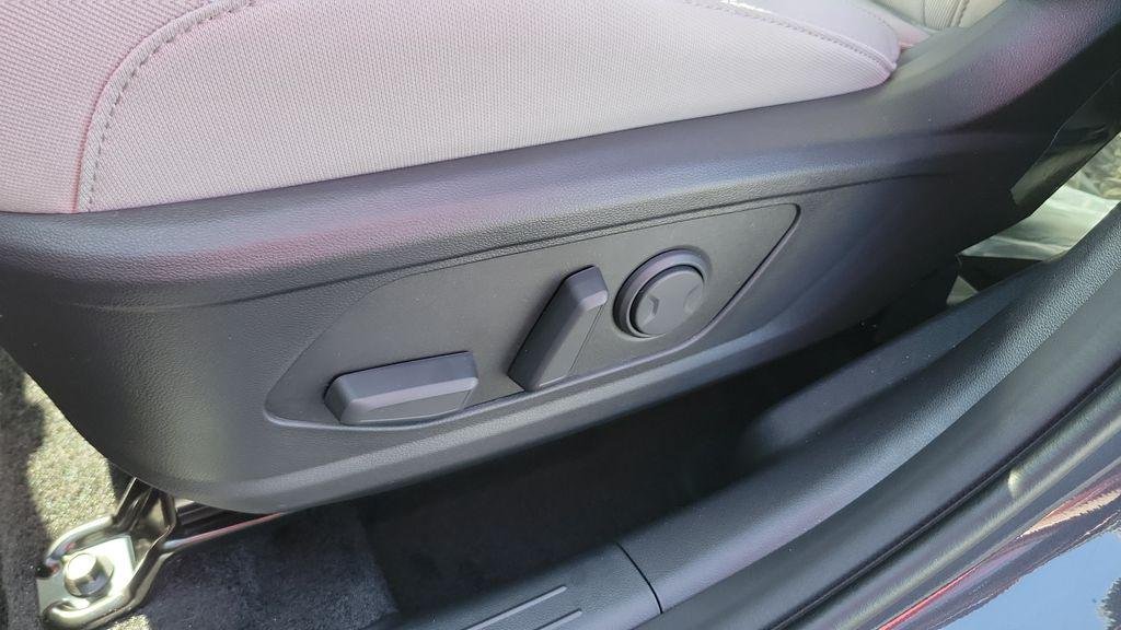New 2026 Gray Hyundai SEL AWD image 19