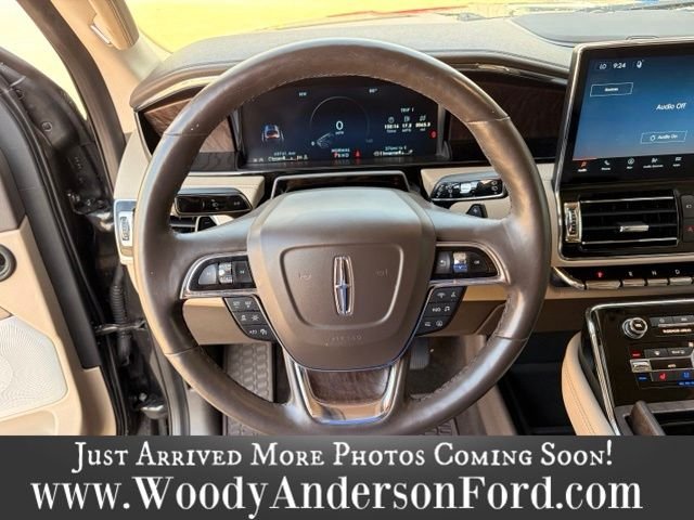 Used 2022 Starlight Lincoln Reserve image 15