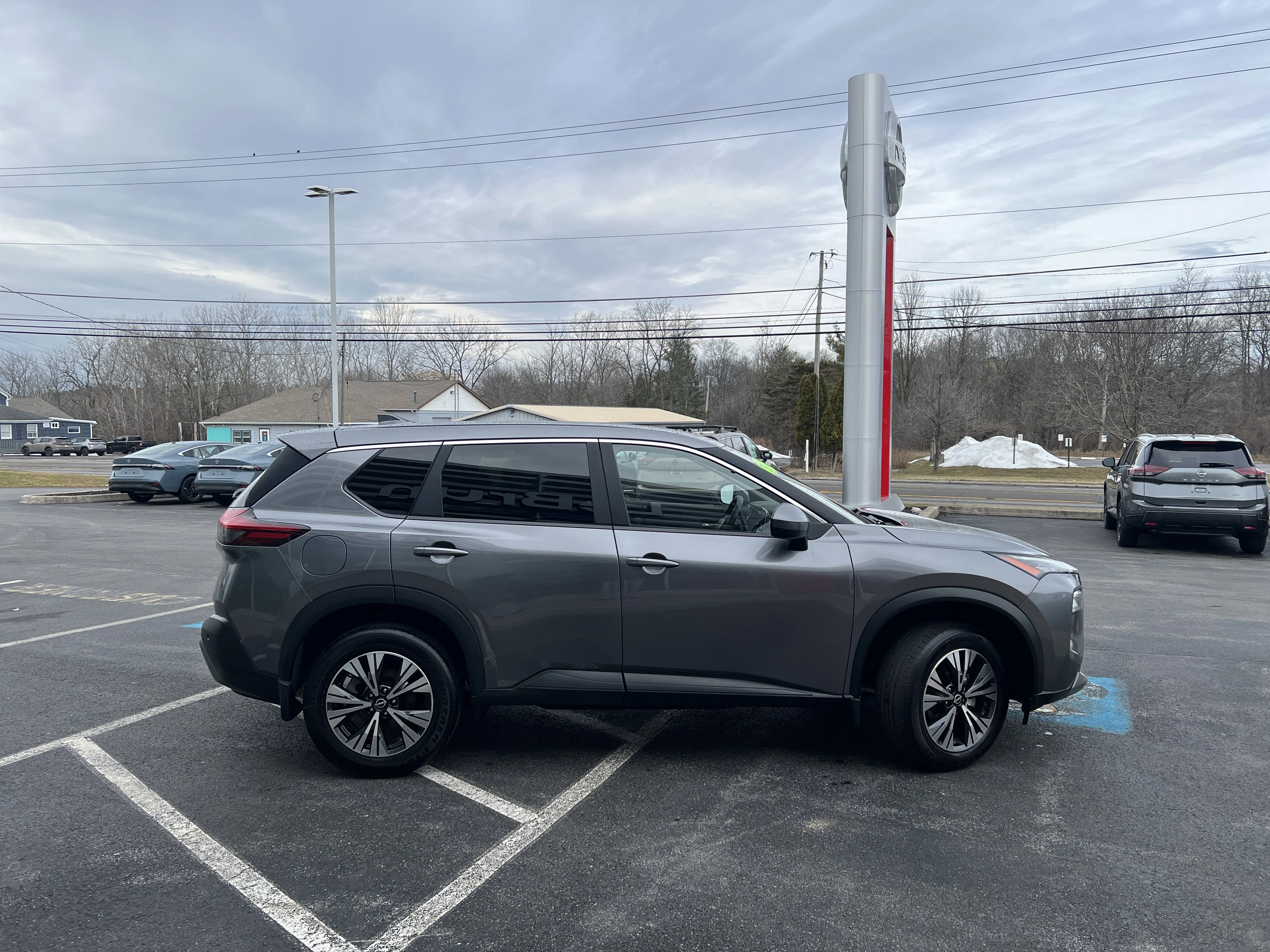 Used 2023 Gun Metallic Nissan SV image 10