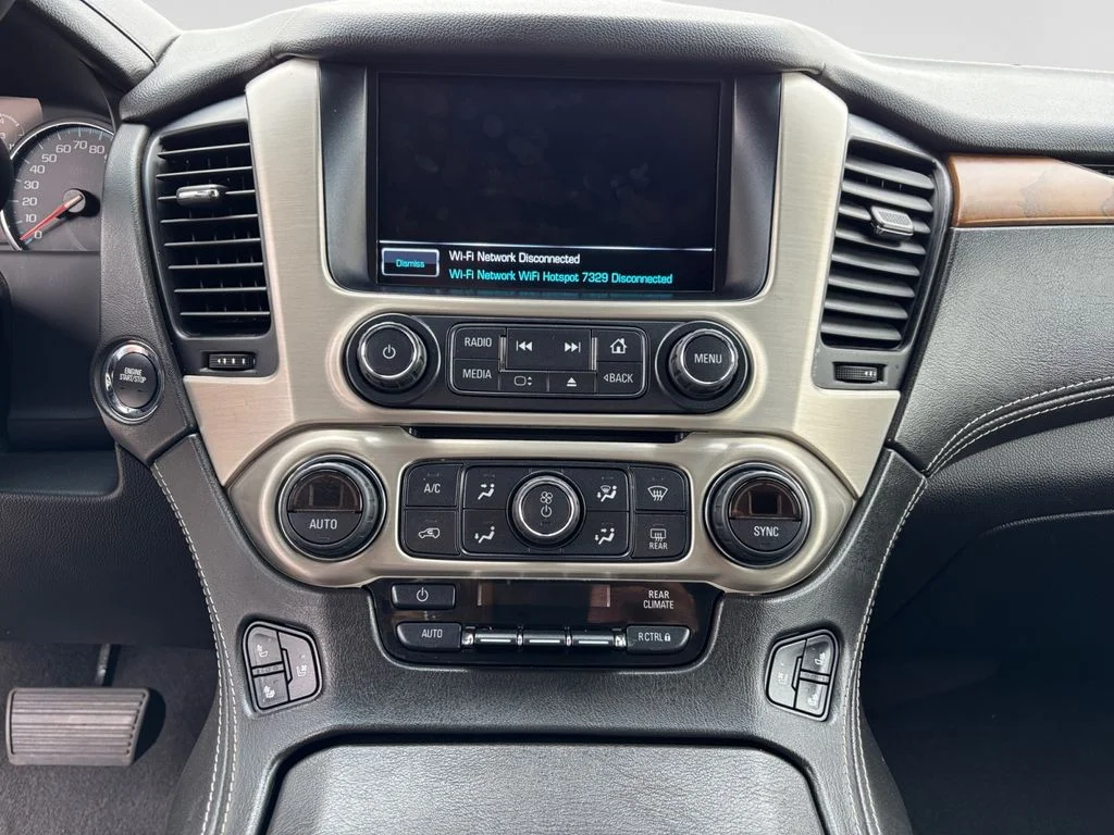 Used 2020 White GMC Denali image 12