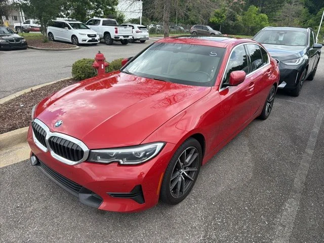 2022 BMW 3 Series 330i Sedan's photo