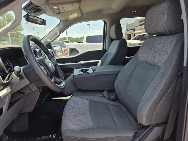 Used 2023 Oxford White Ford XLT image 12