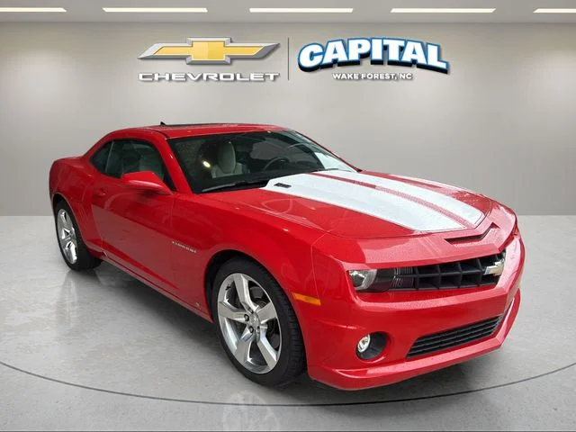 Used 2010 Red Chevrolet SS image 13
