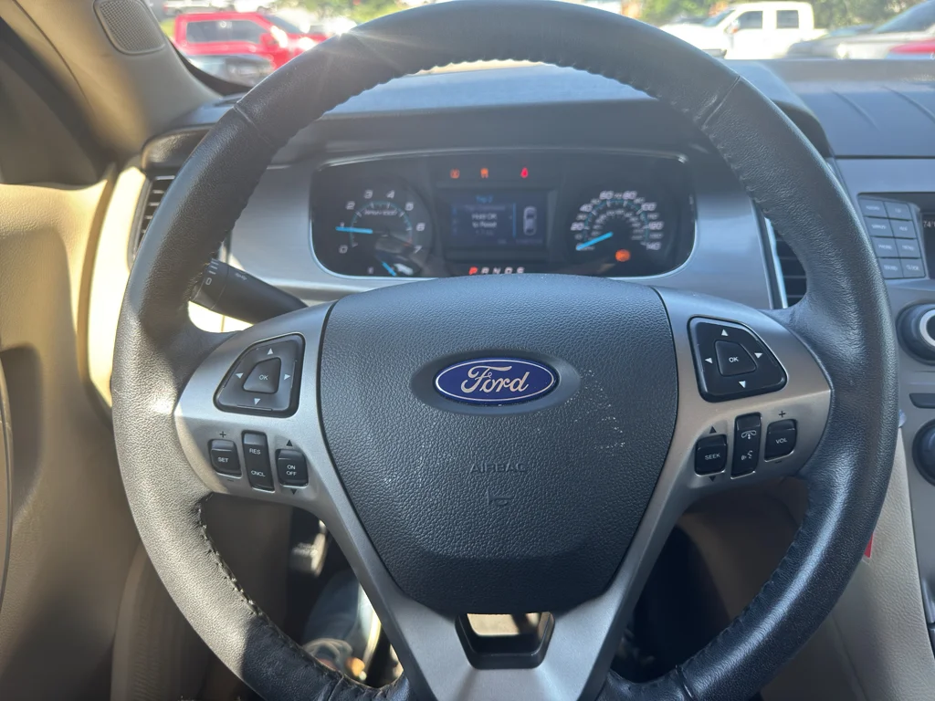 Used 2015 White Ford SEL image 11