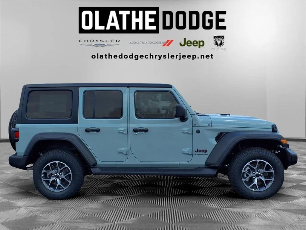 New 2026 Earl Clear-Coat Exterior Paint Jeep Sport S image 29