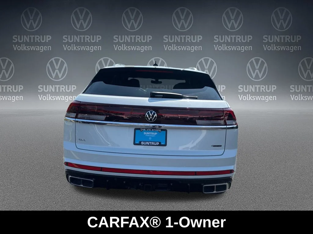 Used 2026 White/off-white Volkswagen 2.0T SEL Premium R-Line image 4