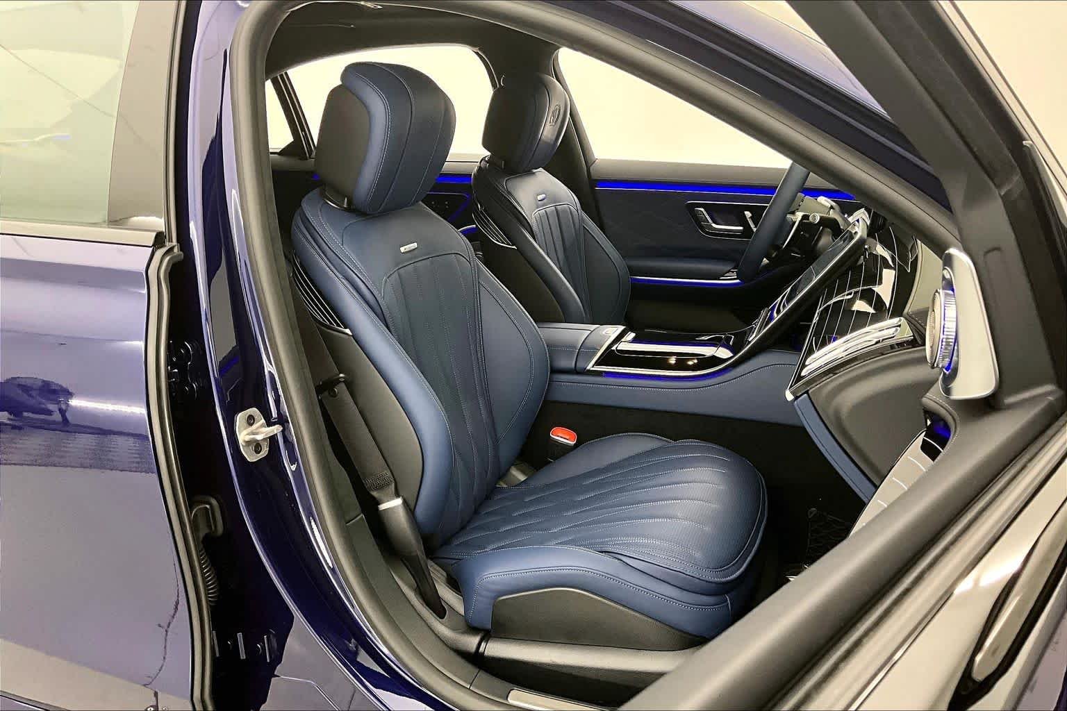 New 2026 MANUFAKTUR Signature Mystic Blue Metallic Mercedes-Benz AMG® S 63 E 4MATIC Sedan image 14
