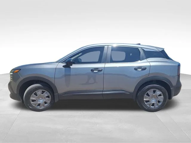 Used 2026 Gray Nissan S image 4