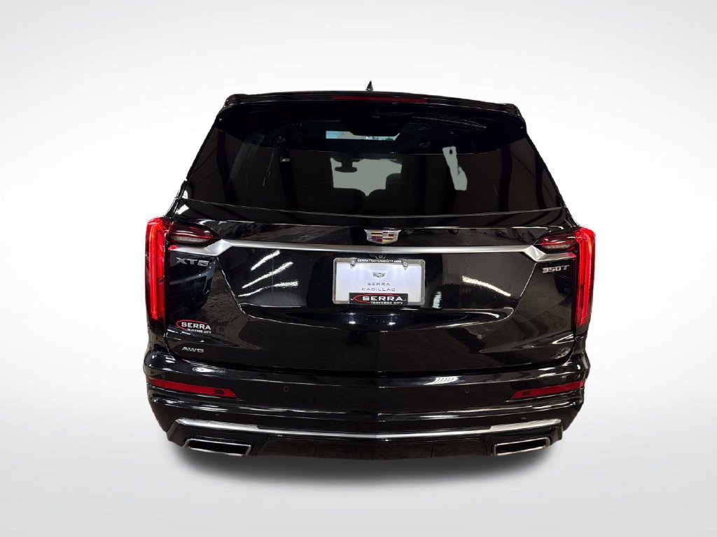 Used 2024 Stellar Black Metallic Cadillac Luxury image 4