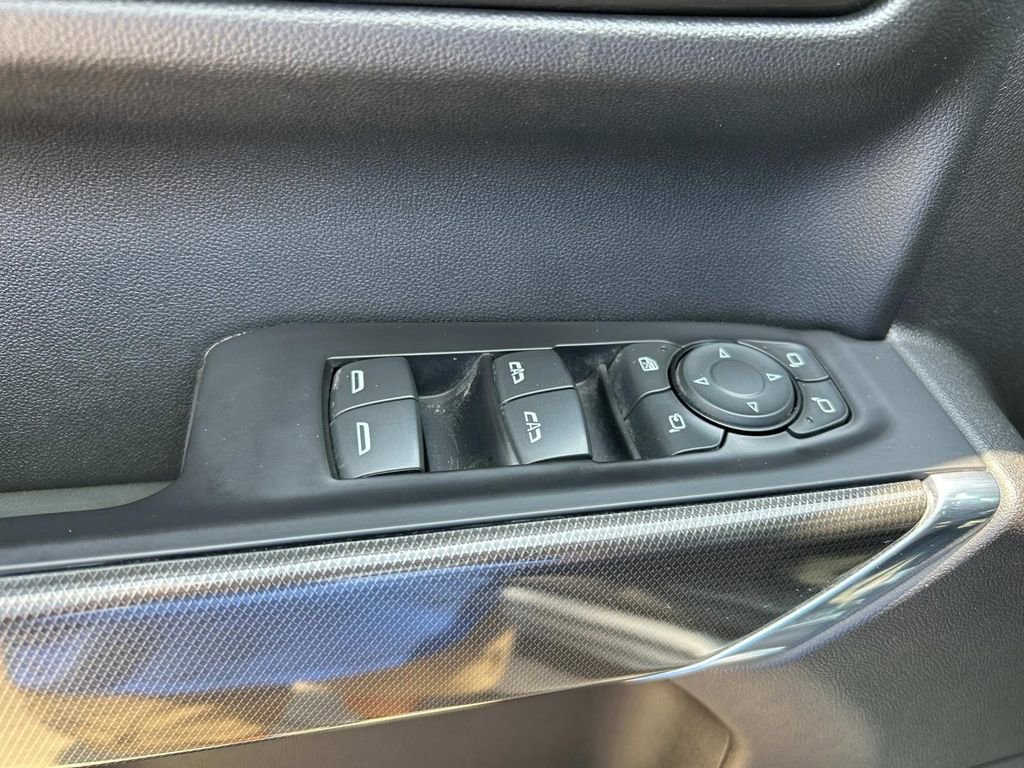 Used 2021 Satin Steel Metallic GMC AT4 image 27