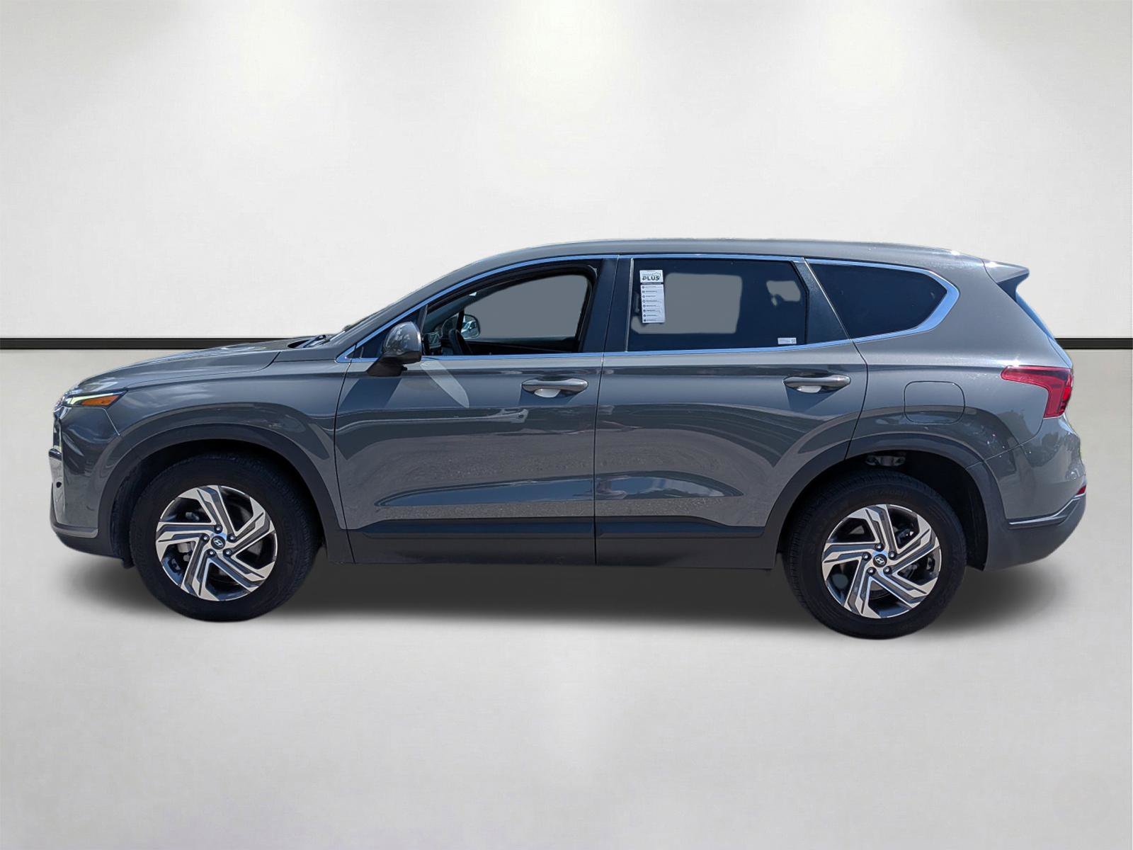 Certified Used 2023 Hampton Gray Hyundai SE image 7