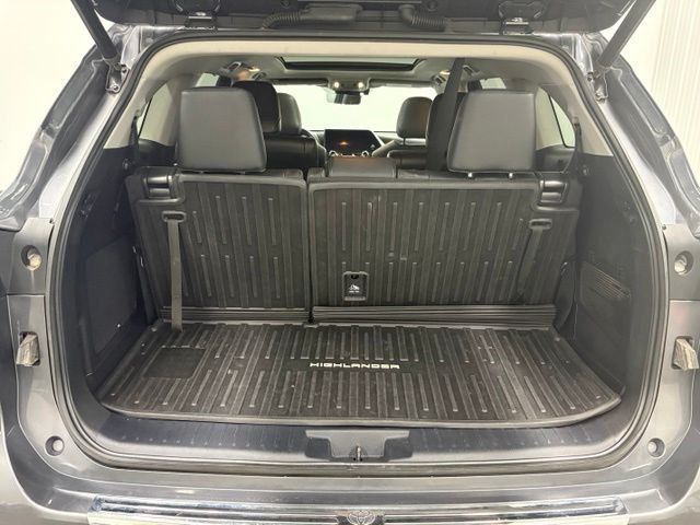 2023 Toyota Highlander Platinum - Photo 8