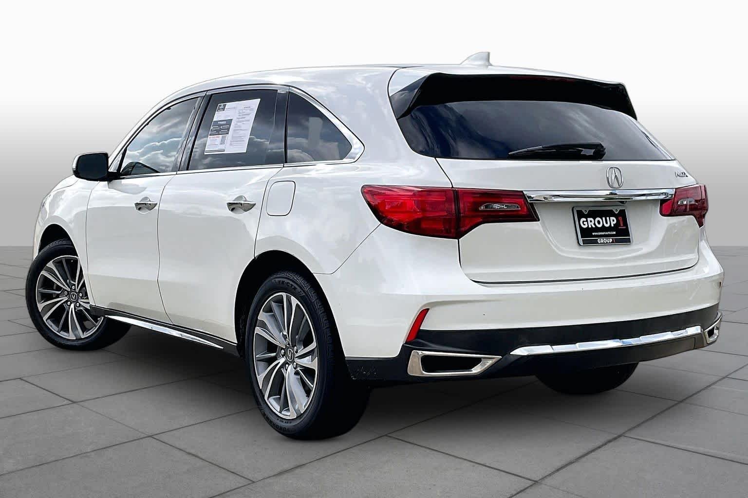 Used 2017 White Diamond Pearl Acura w/Technology Pkg image 10