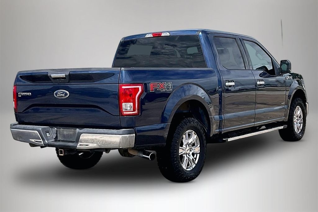 Used 2016 Blue Ford XLT image 5