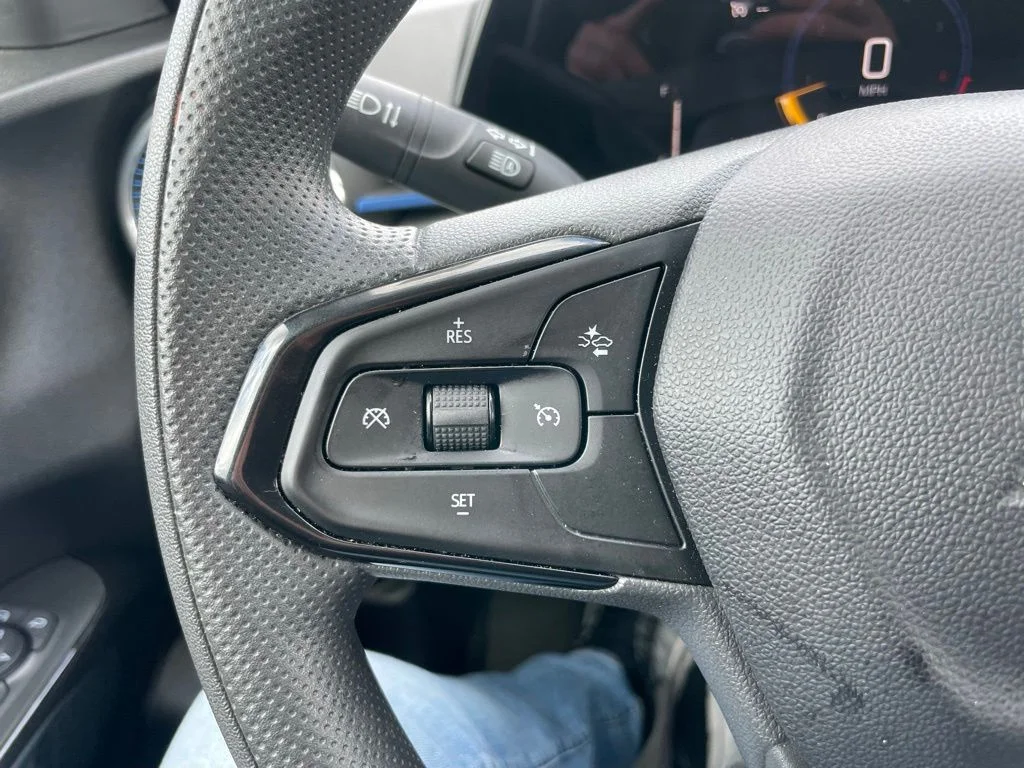 Used 2025 Cypress Chevrolet LT image 18