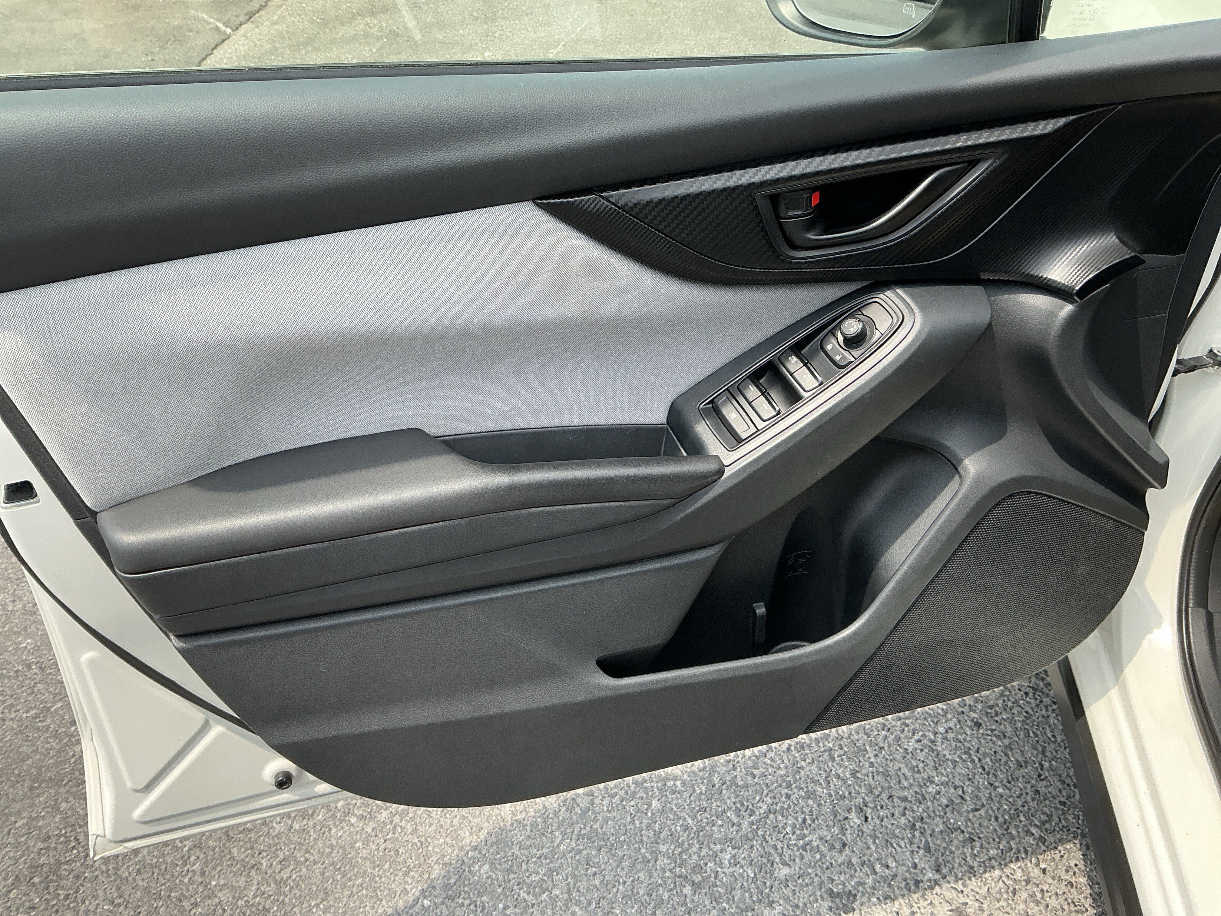 Used 2019 Crystal White Pearl Subaru Premium image 12