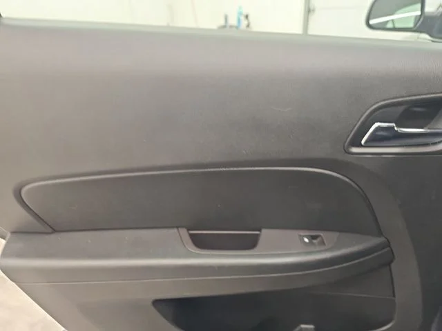 Used 2017 Blue Velvet Metallic Chevrolet LS image 17