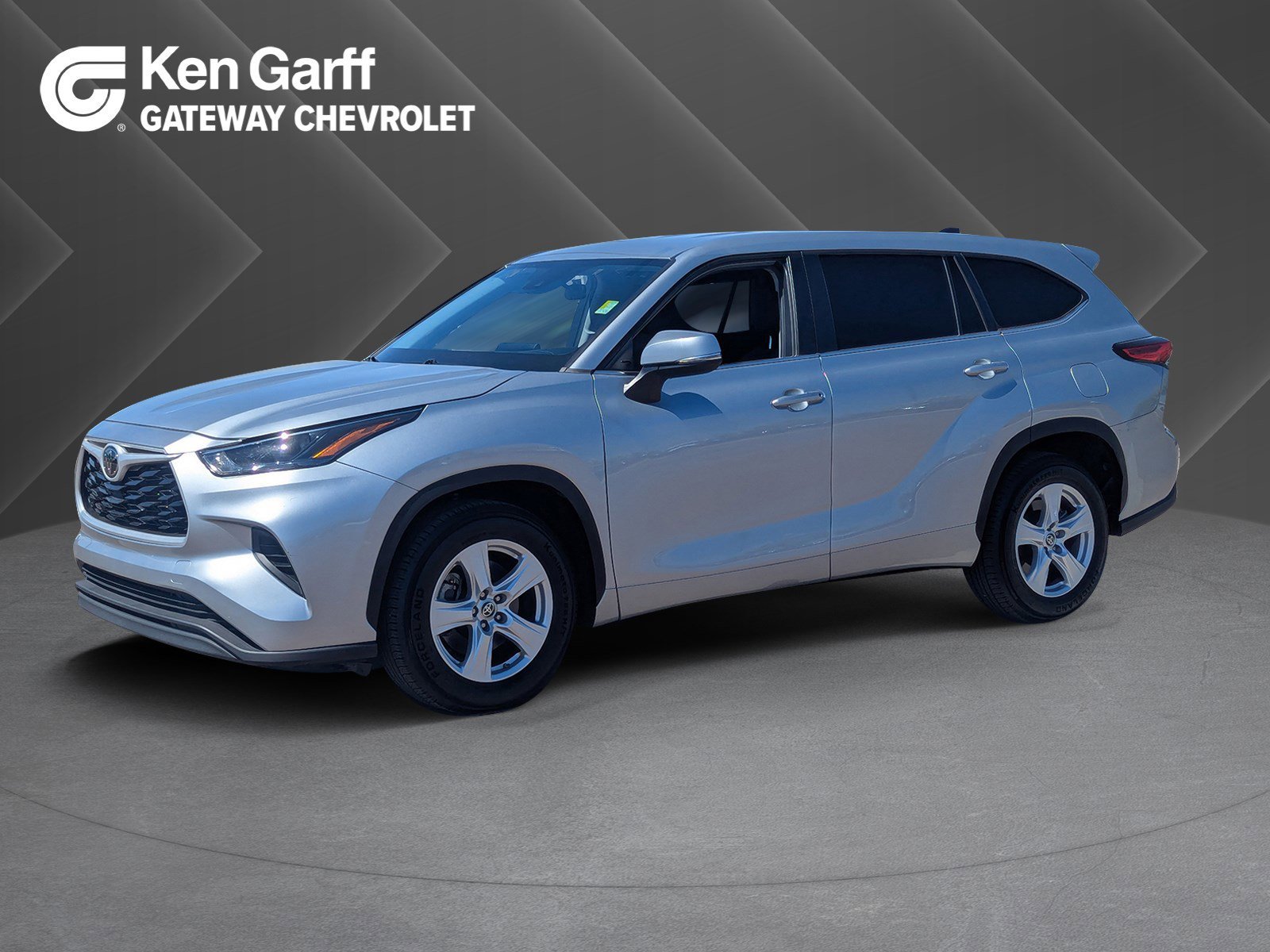 2023 Toyota Highlander L