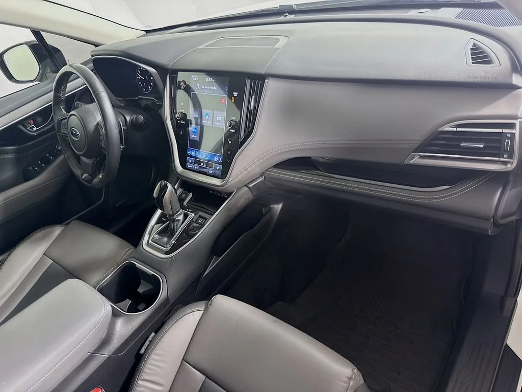 Used 2024 Crystal White Pearl Subaru Onyx Edition XT image 28