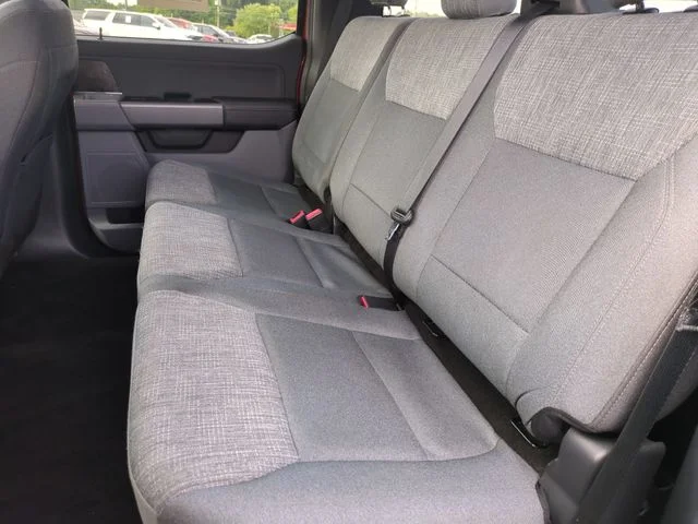 Used 2022 Red Ford XLT image 28