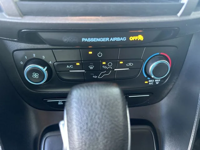 Used 2021 White Ford XL image 19