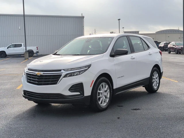 2024 Chevrolet Equinox LS