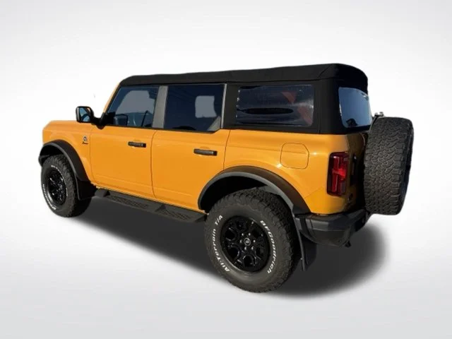 Used 2021 Orange Ford Black Diamond image 6
