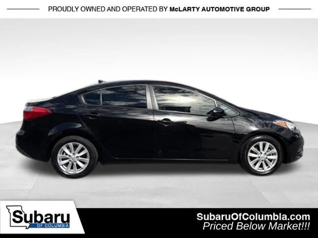 Used 2016 Black Kia LX image 11