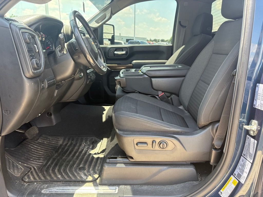 Used 2022 Northsky Blue Metallic Chevrolet LT image 12