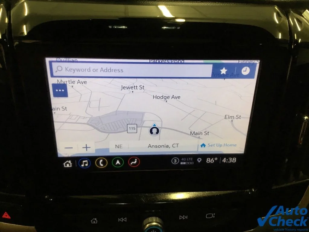 Used 2022 White Chevrolet Premier image 55